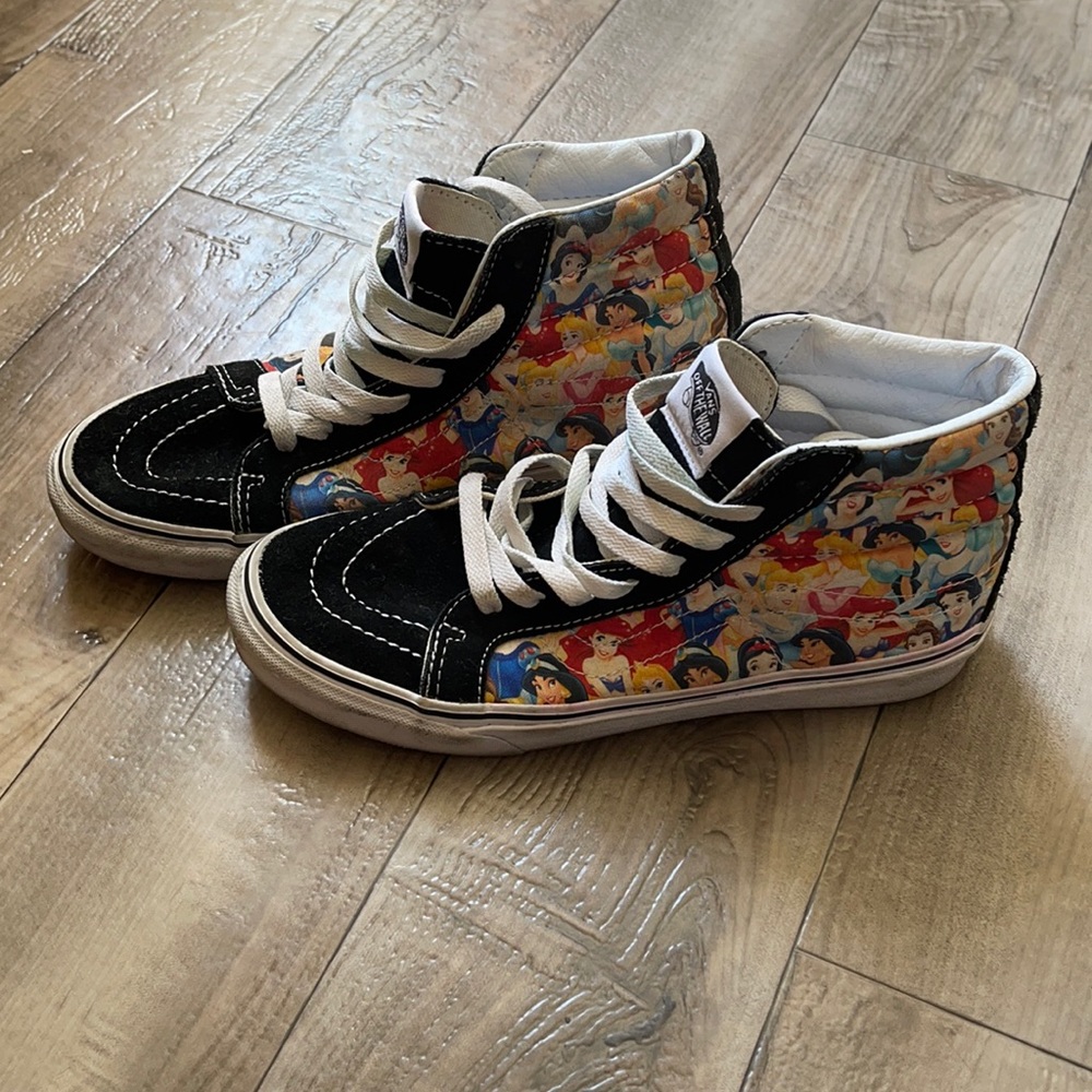 Disney Princess Sk8-Hi Vans